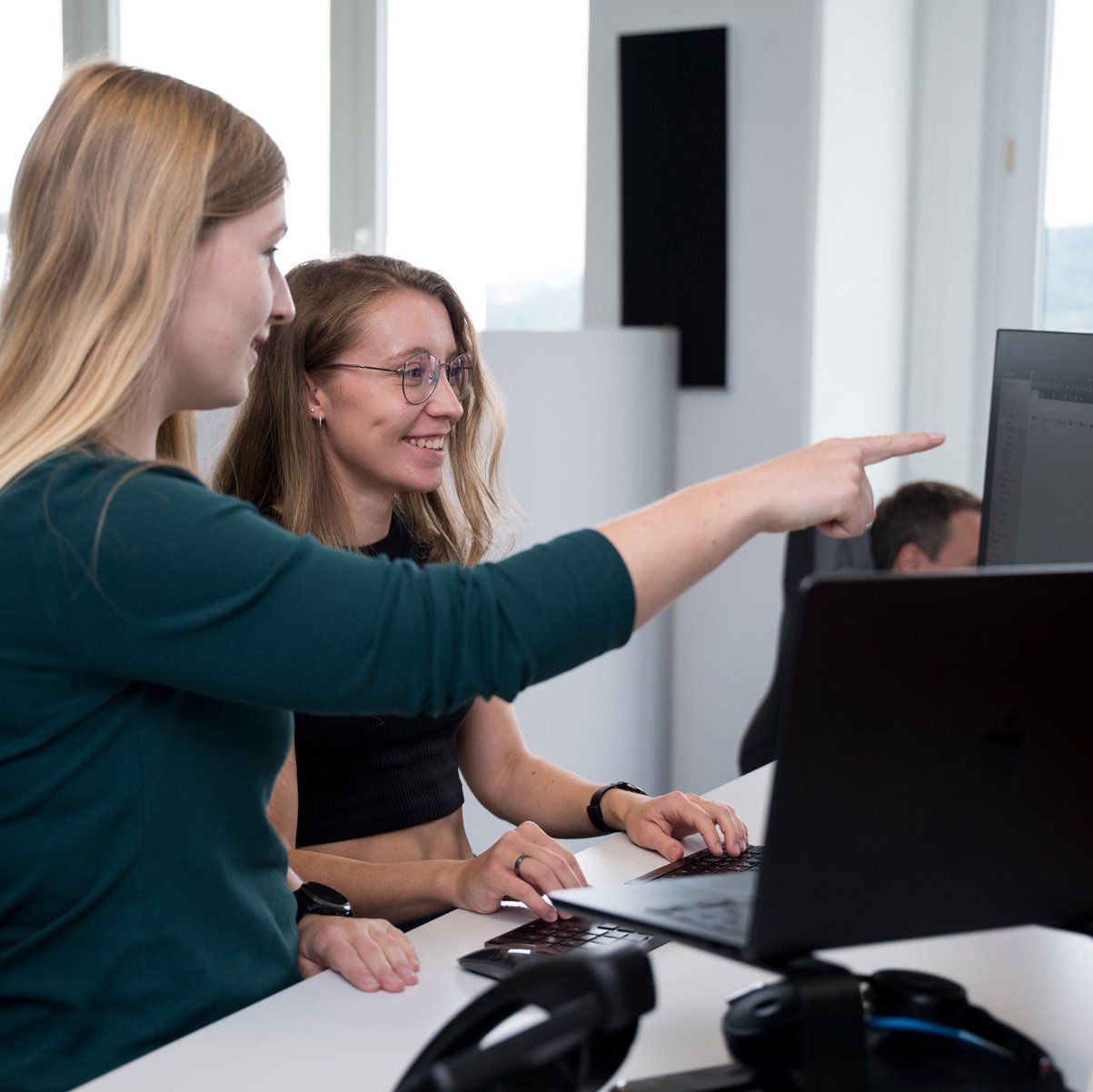 SIWA Mitarbeiterinnen beim Arbeiten